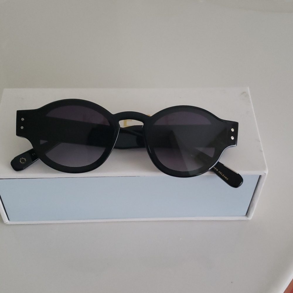 Krewe fillmore nylon sunglasses black